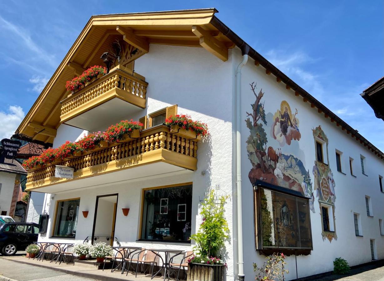 Gastehaus Veronika: Breakfast Buffet & Königscard Attractions Included Apartment